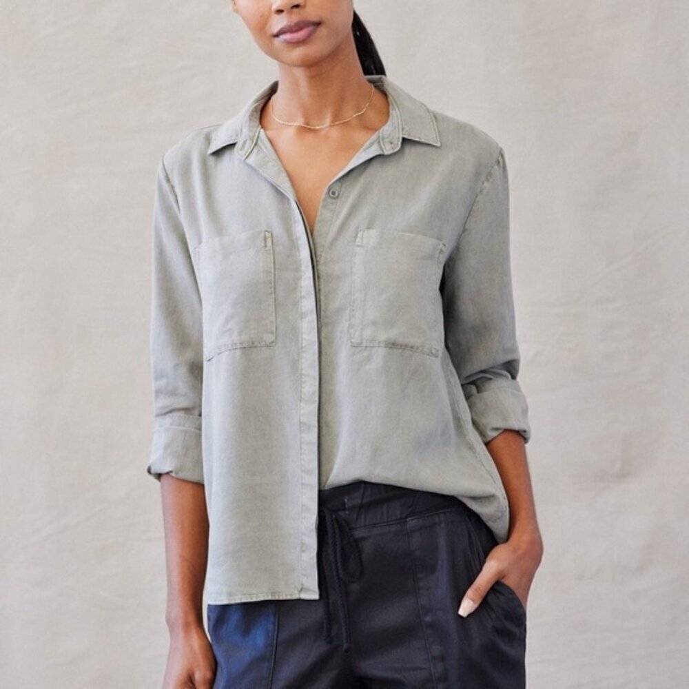 Bella Dahl Sage Green Soft Rayon Split Collar Pocket Pullover Blouse Size S